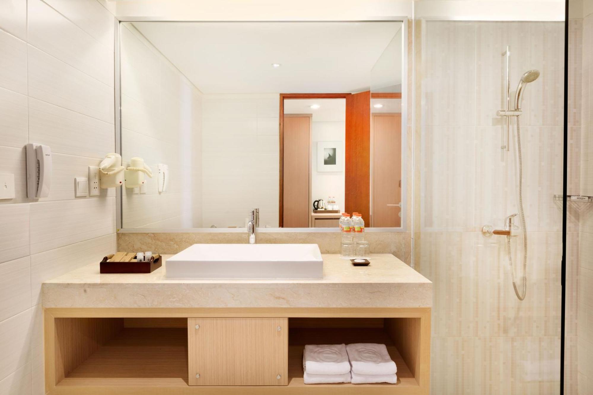 Ramada Encore By Wyndham Bali Resor Seminyak (Bali)